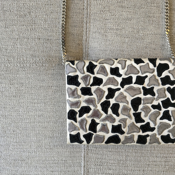 Valentino Garavani Vintage Night Leather Patched and Suede Purse / Clutch - Picture 2 of 11